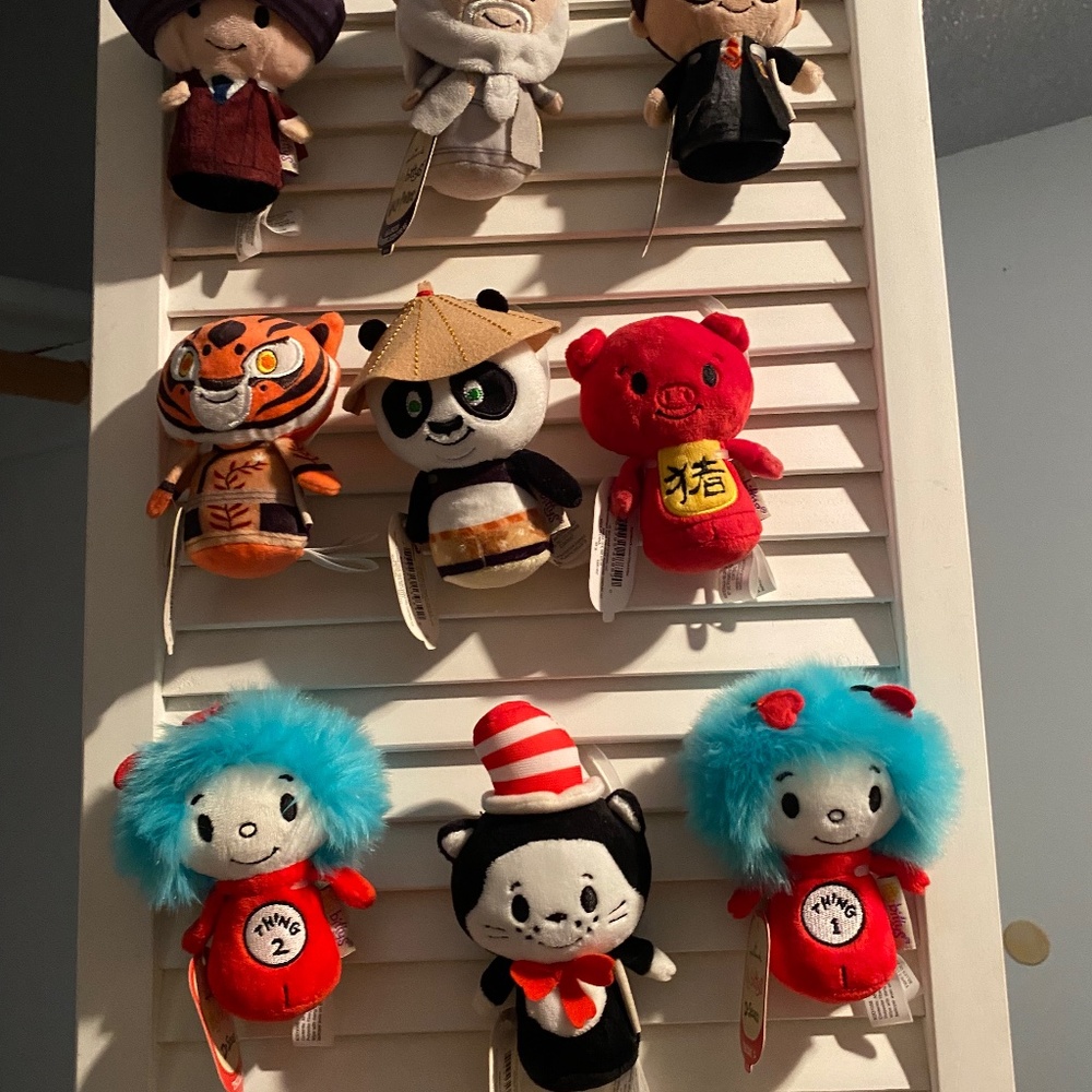 Hallmark Collectible Itty Bittys Plush Ninja Turtles Disney Harry Potter…